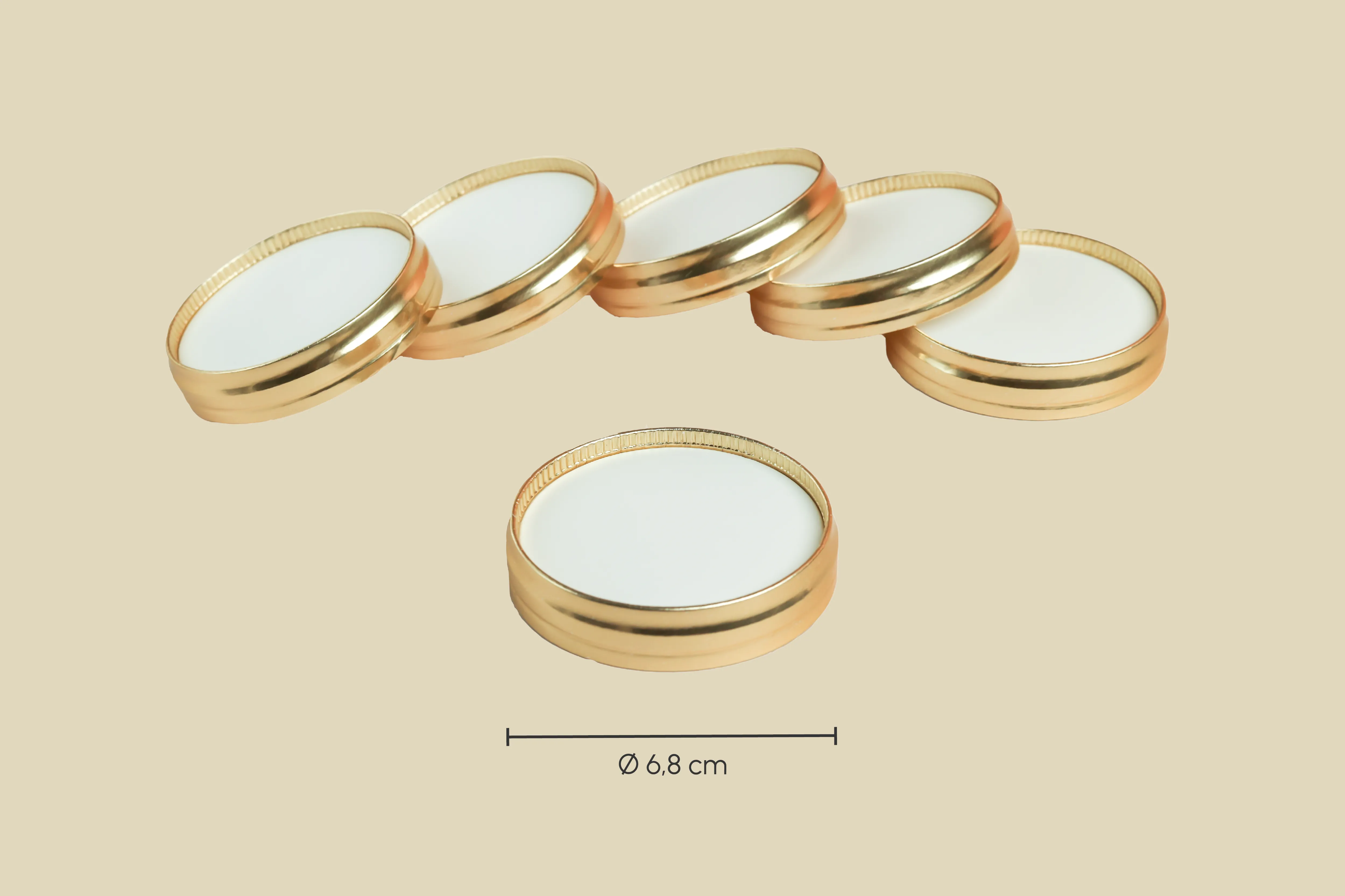 Papp-Deckel, weiß, Ø6,8cm, unbedruckt, mit goldenem Deckelrand & Holzlöffel, Beidseitig PE-Beschichtet(1.000er Karton)